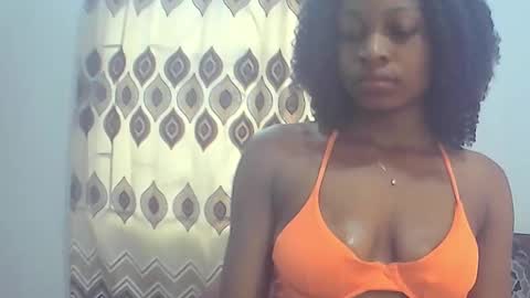 Lizzy online show from October 21, 12:17 pm