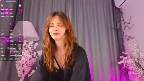 Snapshot of peggyhodges chatting on September 23, 6:22 pm LisaDrako online show from September 23, 6:22 pm