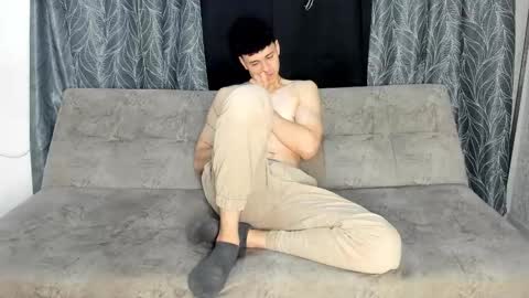 CAIN-19  ALLEN-18 RONALD-18 AUSTIN-18 MOD DANTE online show from November 24, 7:24 pm