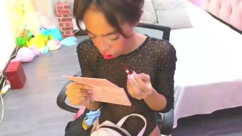 peneelopeecute online show from December 15, 7:07 pm