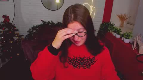 Hi  Im Peneloppa online show from December 22, 1:02 am