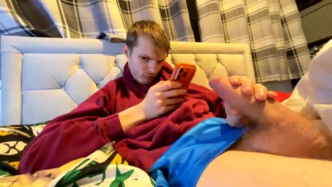 Snapshot of penguin666778 chatting on December 15, 7:40 pm Penguin online show from December 15, 7:40 pm