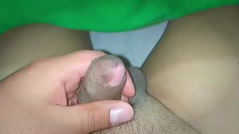 Snapshot of penils_juicy chatting on October 21, 3:29 am Penils online show from October 21, 3:29 am