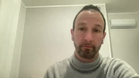 peppinslosqualo online show from January 19, 9:02 pm