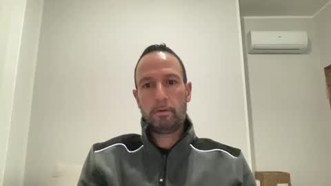 peppinslosqualo online show from February 10, 5:25 am