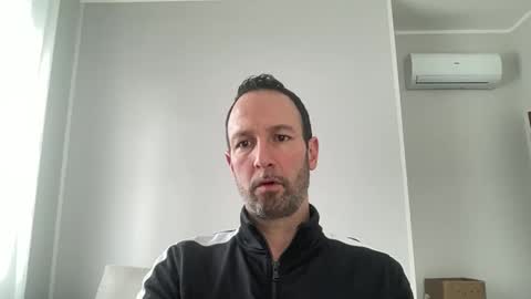 peppinslosqualo online show from March 1, 8:45 am