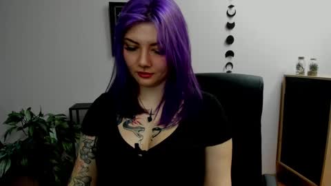 Snapshot of perfect_gabbie chatting on December 15, 11:23 am Gabbie online show from December 15, 11:23 am