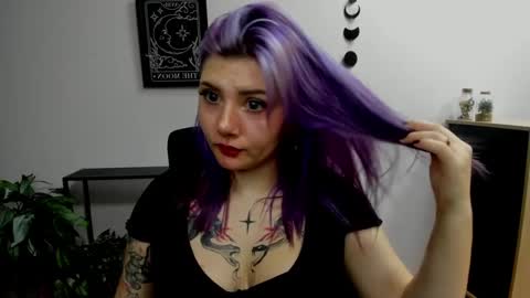 Snapshot of perfect_gabbie chatting on January 2, 6:23 pm Gabbie online show from January 2, 6:23 pm