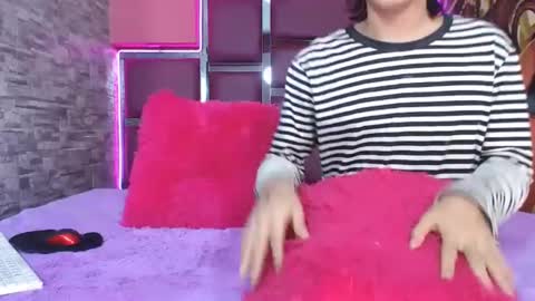 Snapshot of perfectlump chatting on December 21, 8:00 pm perfectlump online show from December 21, 8:00 pm