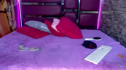 Snapshot of perfectlump chatting on March 2, 5:58 pm perfectlump online show from March 2, 5:58 pm