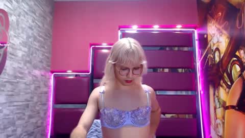Snapshot of perfectlump chatting on October 11, 4:49 pm perfectlump online show from October 11, 4:49 pm