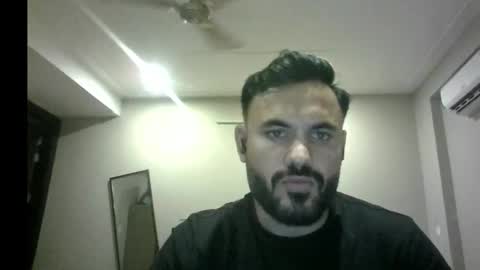 loving eyes online show from October 27, 6:01 pm