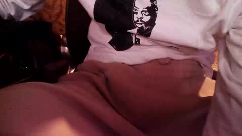 Snapshot of perfecto337 chatting on November 27, 3:52 am perfecto337 online show from November 27, 3:52 am