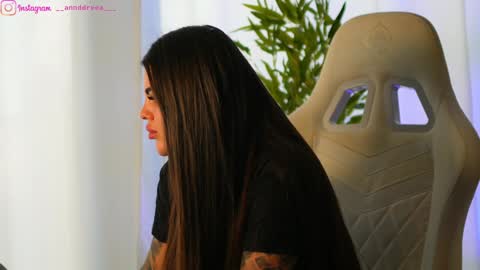 Snapshot of perfectt33n chatting on March 4, 9:18 am Dee online show from March 4, 9:18 am