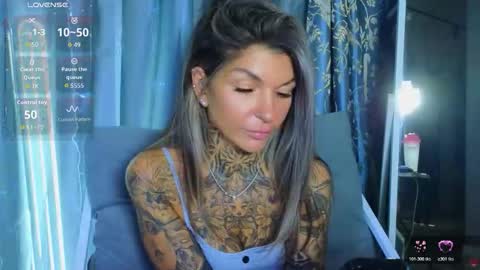 Snapshot of perfecttbaby77n chatting on November 21, 9:30 am Anna online show from November 21, 9:30 am