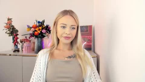 Cindy online show from September 26, 5:33 am