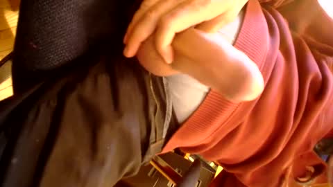 Snapshot of perkele3333 chatting on September 15, 3:12 pm perkele3333 online show from September 15, 3:12 pm