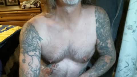 Snapshot of perkymalenipples chatting on December 2, 3:26 am perkymalenipples online show from December 2, 3:26 am