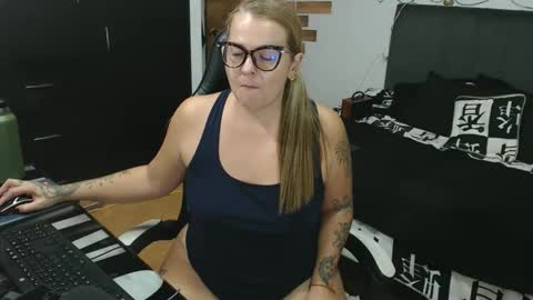 goloza online show from May 12, 2:52 am