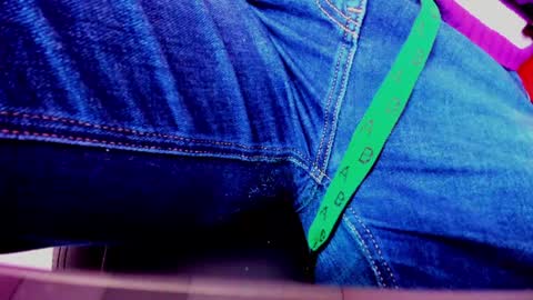 horror flying on the wings of the night.... online show from February 6, 9:53 am