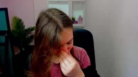 horror flying on the wings of the night.... online show from October 14, 8:20 pm