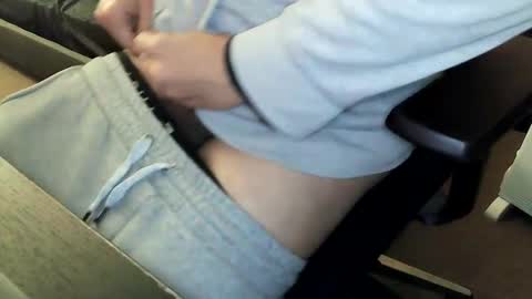 personaljesus187 online show from December 2, 8:30 am