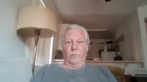 Nut4aNickel online show from October 25, 10:48 pm