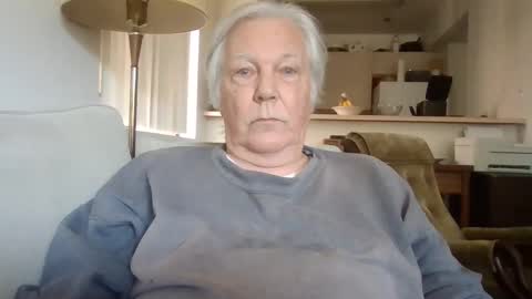 Nut4aNickel online show from November 2, 10:23 pm