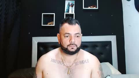 Snapshot of perverseveteranmanxxx chatting on March 9, 1:14 am Carlos online show from March 9, 1:14 am