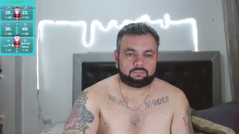 Snapshot of perverseveteranmanxxx chatting on November 29, 6:44 pm Carlos online show from November 29, 6:44 pm