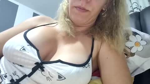 Lisa -  online show from September 16, 6:09 pm