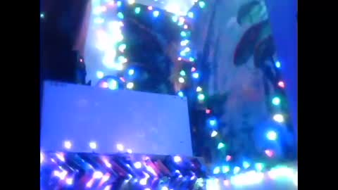 Snapshot of peter26795 chatting on March 1, 2:04 am peter26795 online show from March 1, 2:04 am