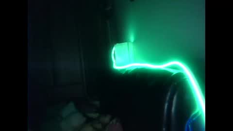 Snapshot of peter26795 chatting on March 1, 7:08 am peter26795 online show from March 1, 7:08 am