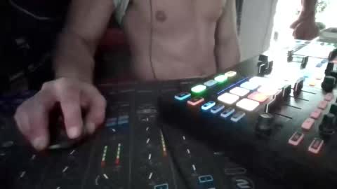 peter26795 online show from September 14, 6:56 am