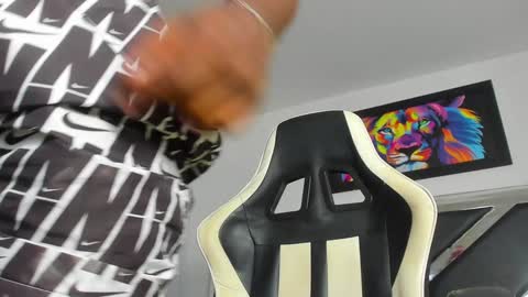 Snapshot of peter_coleman chatting on January 22, 8:07 am PeterColeman online show from January 22, 8:07 am