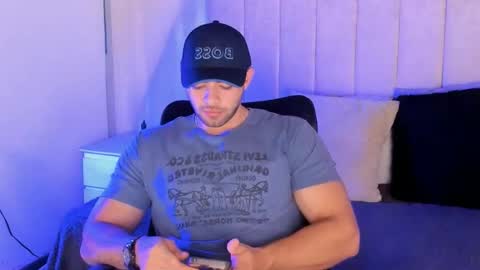 Snapshot of peter_jackson1 chatting on December 1, 8:42 pm peter jackson1 online show from December 1, 8:42 pm