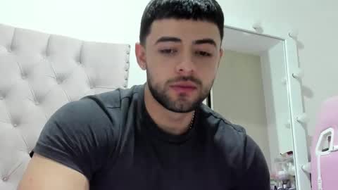 Snapshot of peter_jackson1 chatting on December 28, 5:02 am peter jackson1 online show from December 28, 5:02 am