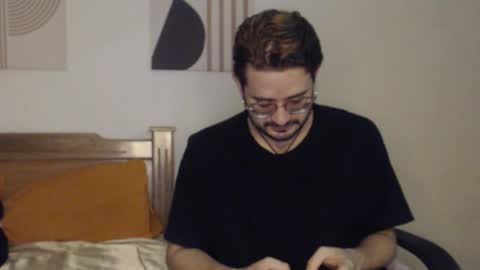 Snapshot of peter_x_annaud chatting on November 2, 10:50 am FELIPE online show from November 2, 10:50 am