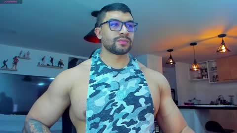 Snapshot of peterjack7 chatting on December 6, 1:51 am Peter Jack online show from December 6, 1:51 am