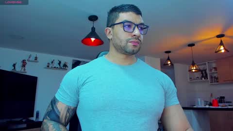 Snapshot of peterjack7 chatting on February 6, 2:44 am Peter Jack online show from February 6, 2:44 am