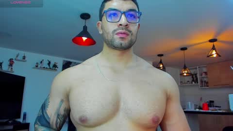 Snapshot of peterjack7 chatting on February 6, 5:46 am Peter Jack online show from February 6, 5:46 am