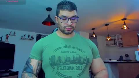 Snapshot of peterjack7 chatting on February 11, 12:38 am Peter Jack online show from February 11, 12:38 am