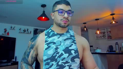 Snapshot of peterjack7 chatting on March 4, 2:38 am Peter Jack online show from March 4, 2:38 am