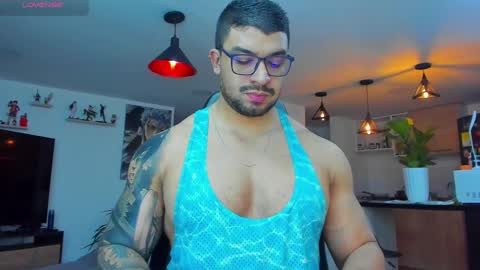 Snapshot of peterjack7 chatting on March 11, 2:32 am Peter Jack online show from March 11, 2:32 am