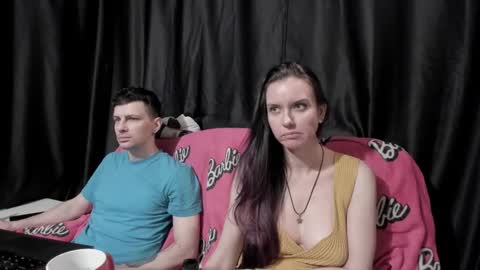 Snapshot of peternights chatting on March 7, 9:48 pm Maximus online show from March 7, 9:48 pm