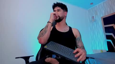 PETES EVANS new account online show from February 26, 11:37 pm