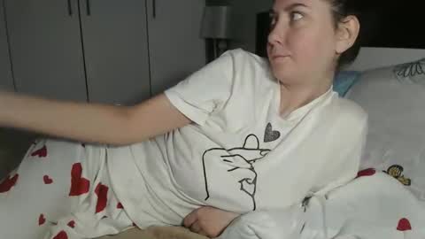 petite_danielle online show from November 8, 1:22 pm