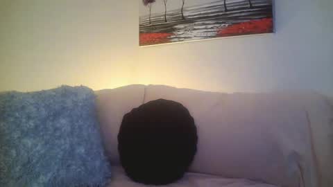 Snapshot of petite_treat_ chatting on February 24, 10:48 am petite treat online show from February 24, 10:48 am