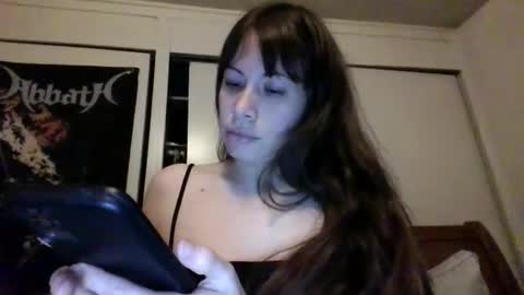 Petitedoll30 online show from December 8, 6:33 am