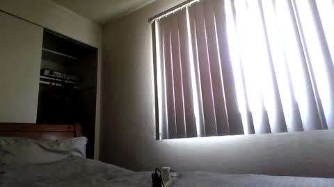 Snapshot of petitedoll30 chatting on February 3, 9:50 pm Petitedoll30 online show from February 3, 9:50 pm